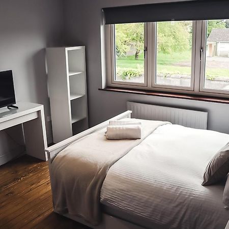 Phoenix House Dublin Bagian luar foto