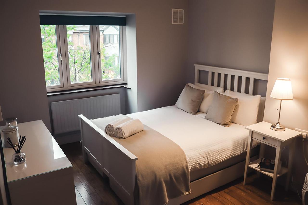 Phoenix House Dublin Bagian luar foto