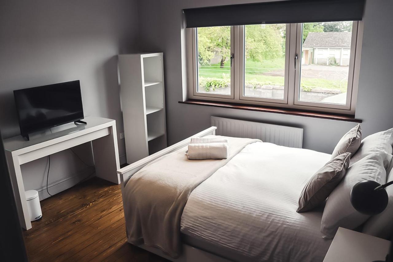 Phoenix House Dublin Bagian luar foto